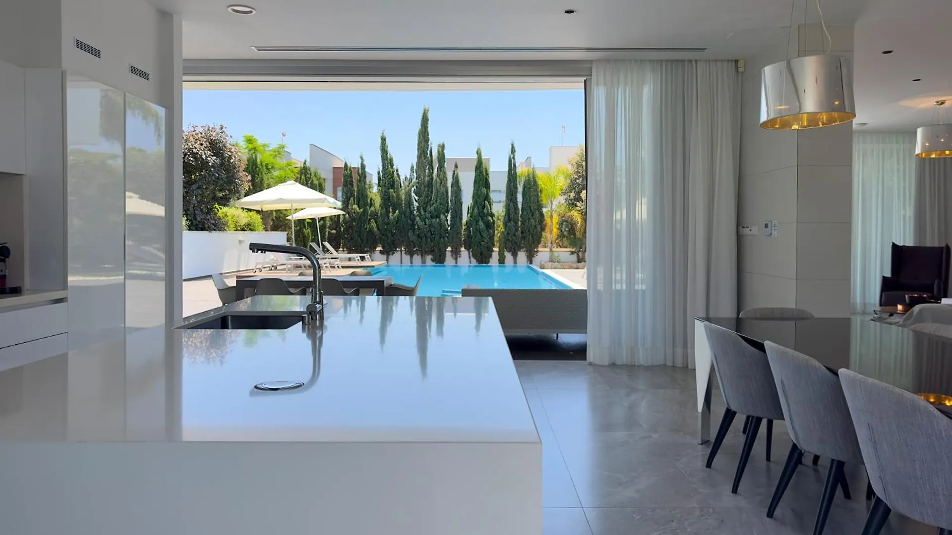 Vivo Mare 3 Bedroom Villas أيا نابا