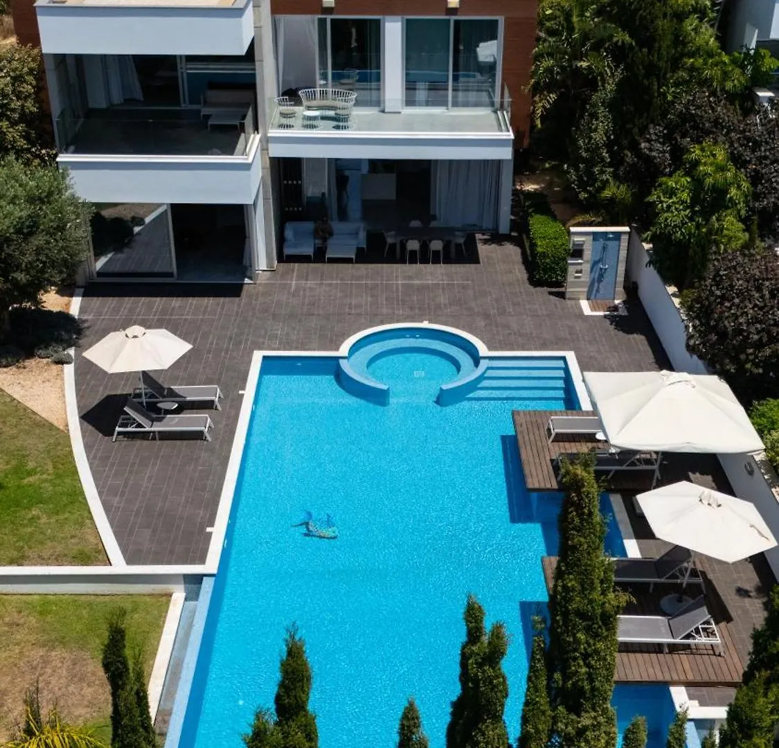 Vivo Mare 3 Bedroom Villas location