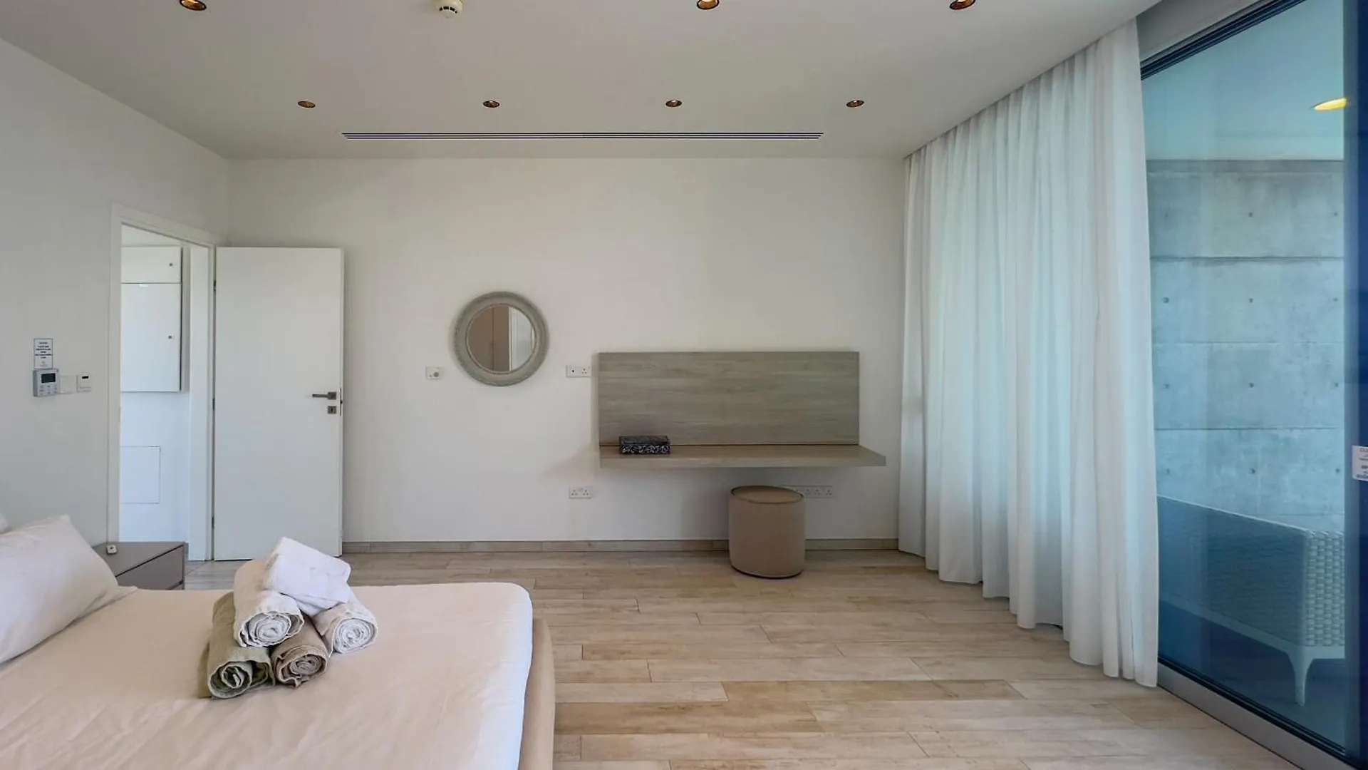Vivo Mare 3 Bedroom Villas أيا نابا 0*,  قبرص